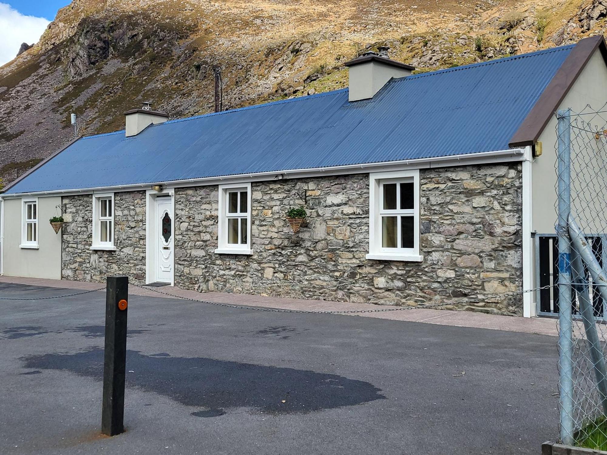 Colleen Bawn Cottage Gap Of Dunloe Kerry Laune Bridge Bagian luar foto